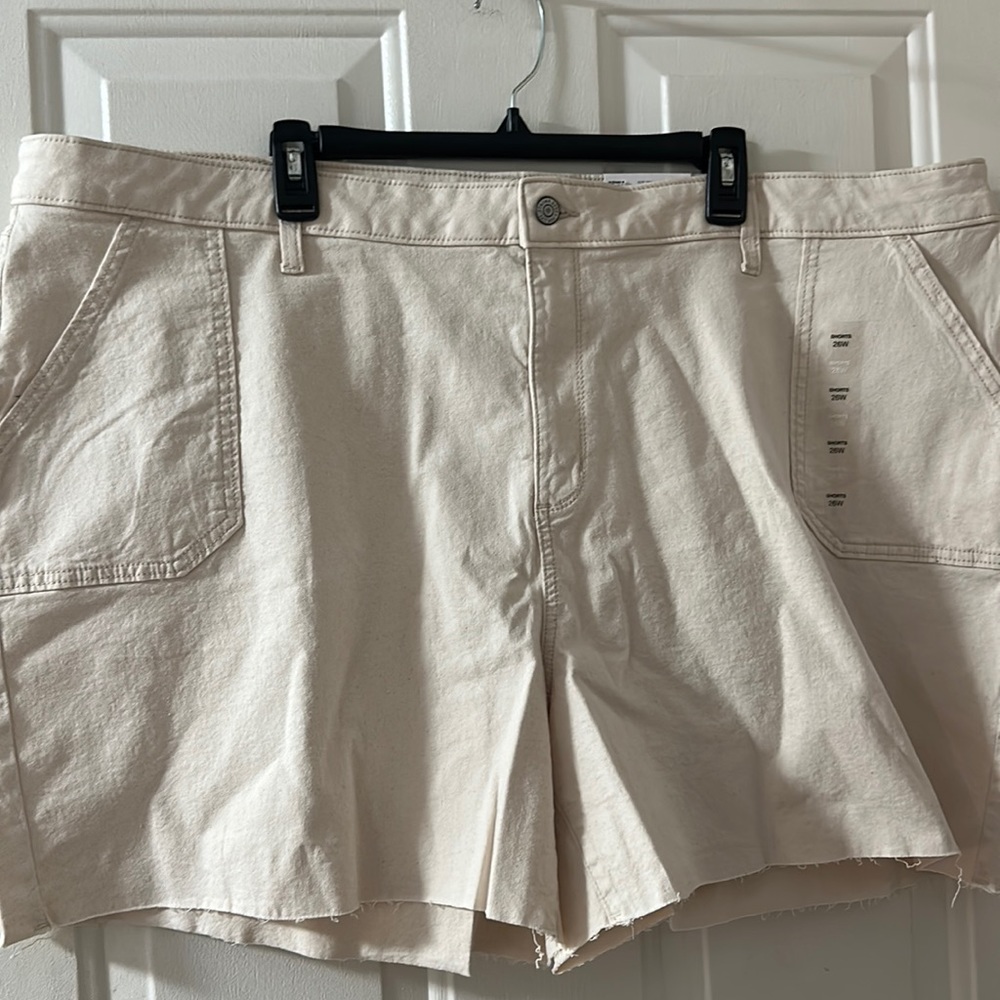 *FINAL*SONOMA HIGH RISE DENIM SHORTS: UNDERWOOD (CREAM): NEW WITH TAGS: SIZE 26W - Picture 1 of 5